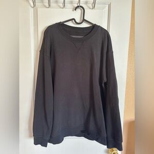 Lululemon Black Crewneck Sweatshirt oversized fit